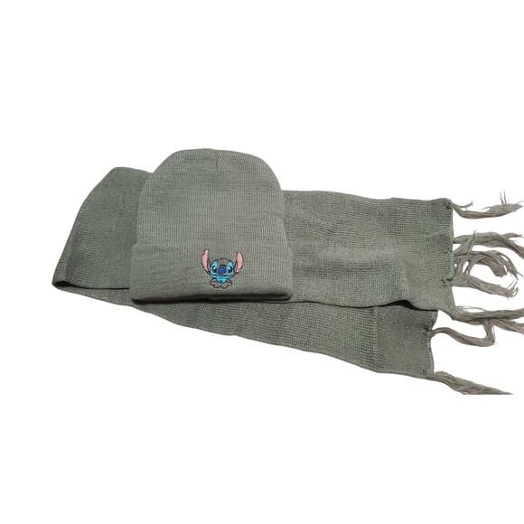 NEW Lilo and Stitch Beanie Style Hat and Scarf 2-Piece One Size Matching Set - Picture 2 of 4